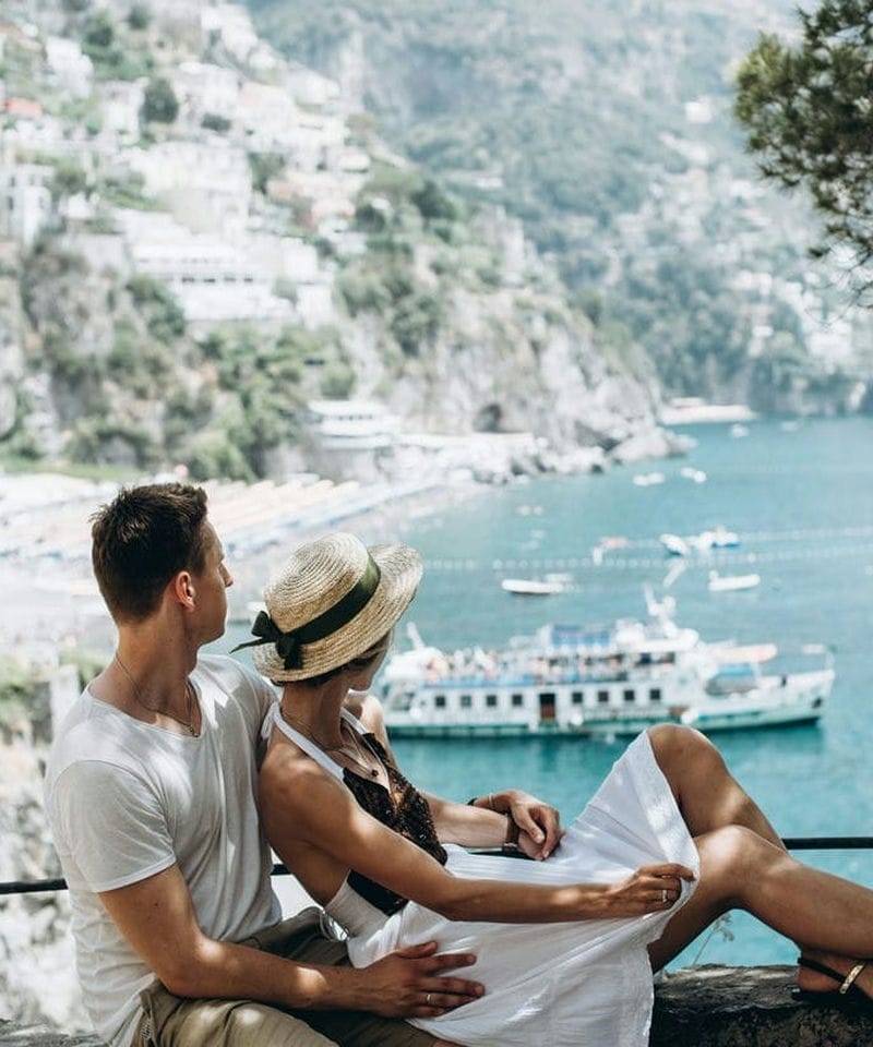 images/Pictures-800-960/couple-in-positano_-_Copy.jpg