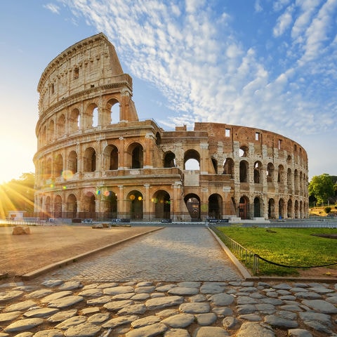 Colloseum, Rome - credits: prochasson frederic/Shutterstock.com