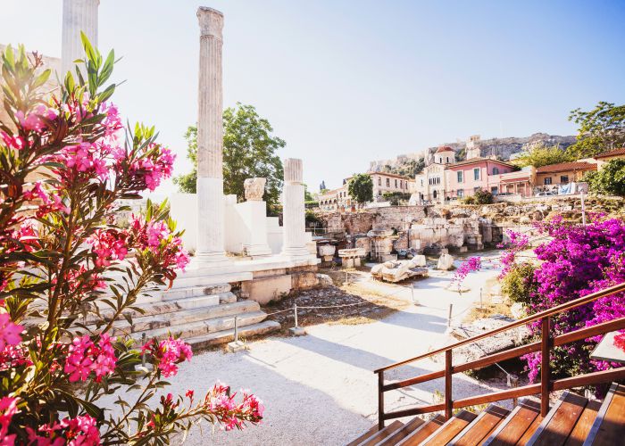 Athens plaka Kite rin shutterstock