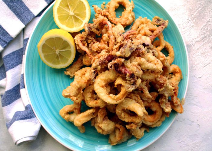 extra crunchy calamari thegluttonlife