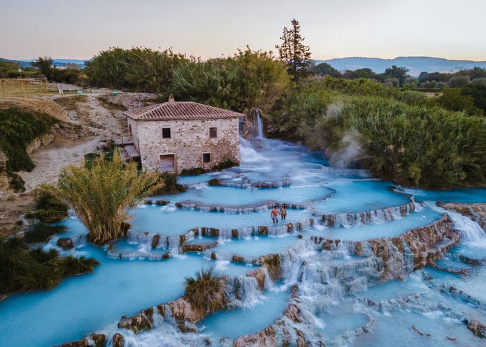 couple in saturia thermal baths