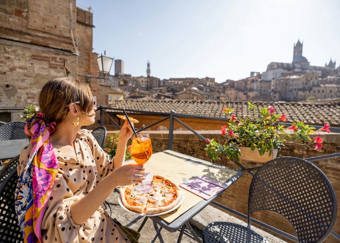 pizza in tuscany