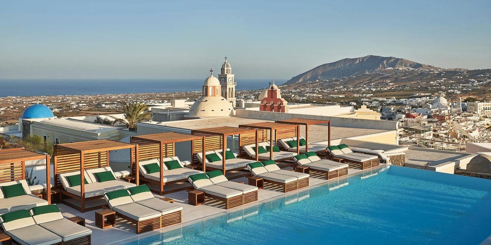 images/blog/images/Santorini/Hotels-in-Fira-Santorini/hotels-in-fira-santorini-intro.jpg
