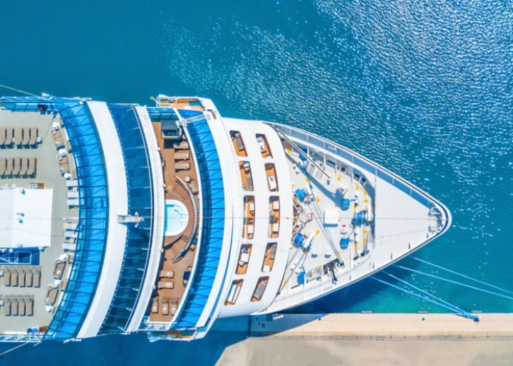 Cruise ship in the Mediterranean Sea - credits: Anton-Watman/Shutterstock.com