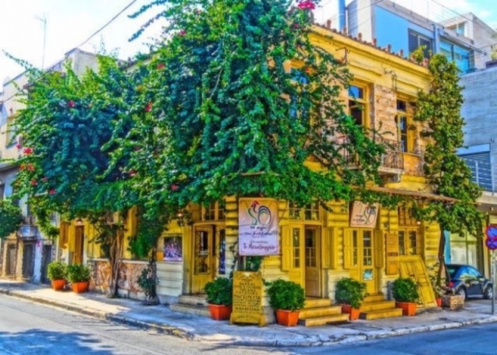 Building in Metaxourghio - credits: www.athensguide.com
